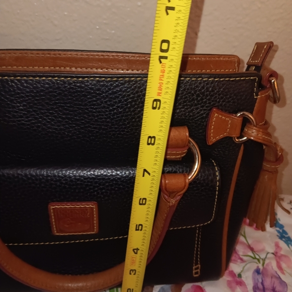 Dooney bourke pebble leather pocket satchel - Picture 9 of 10